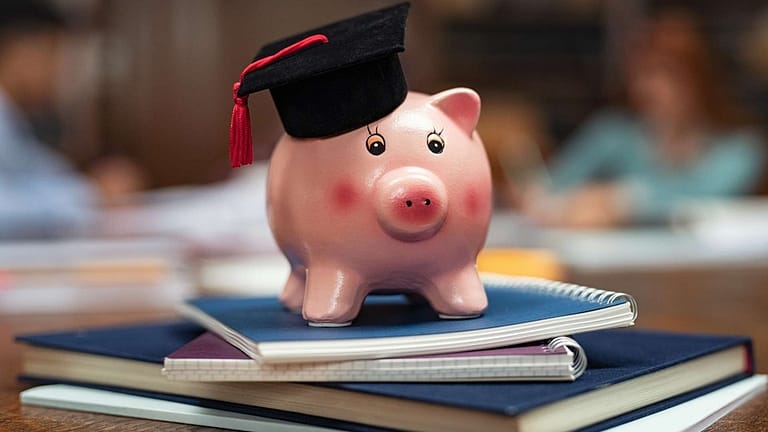 Tips to Pay Your Student Loan Faster