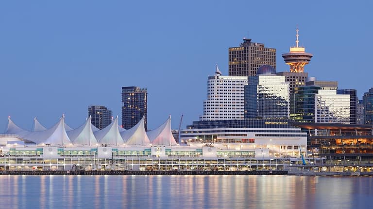 THINGS TO KNOW BEFORE MOVING TO VANCOUVER