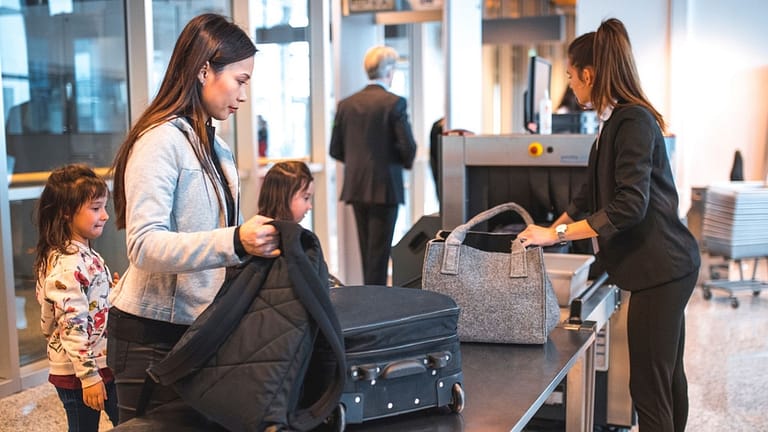 Guide to Reserving Spots at the YVR Airport’s Security